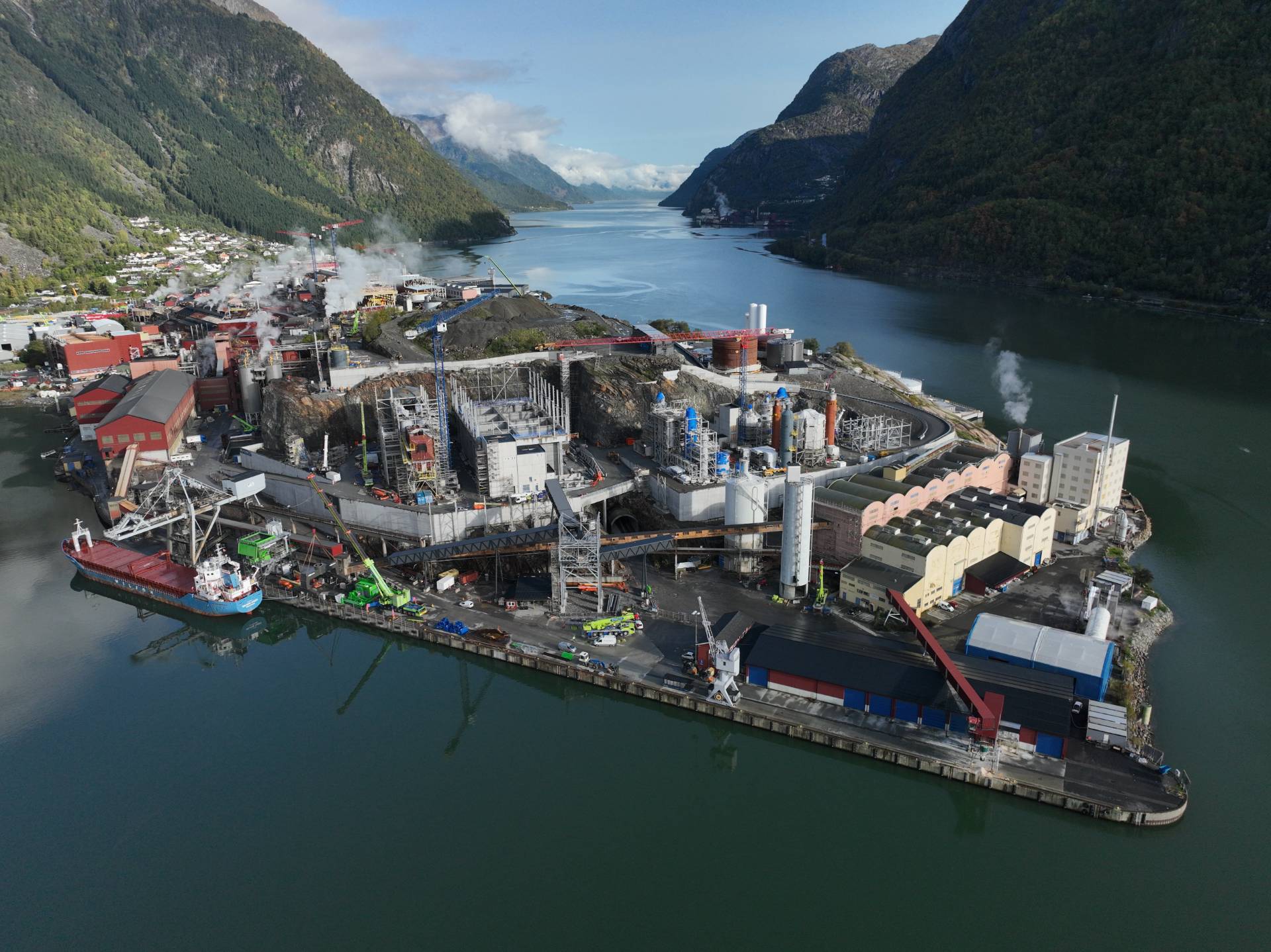 Dronefoto: GreenZink Odda